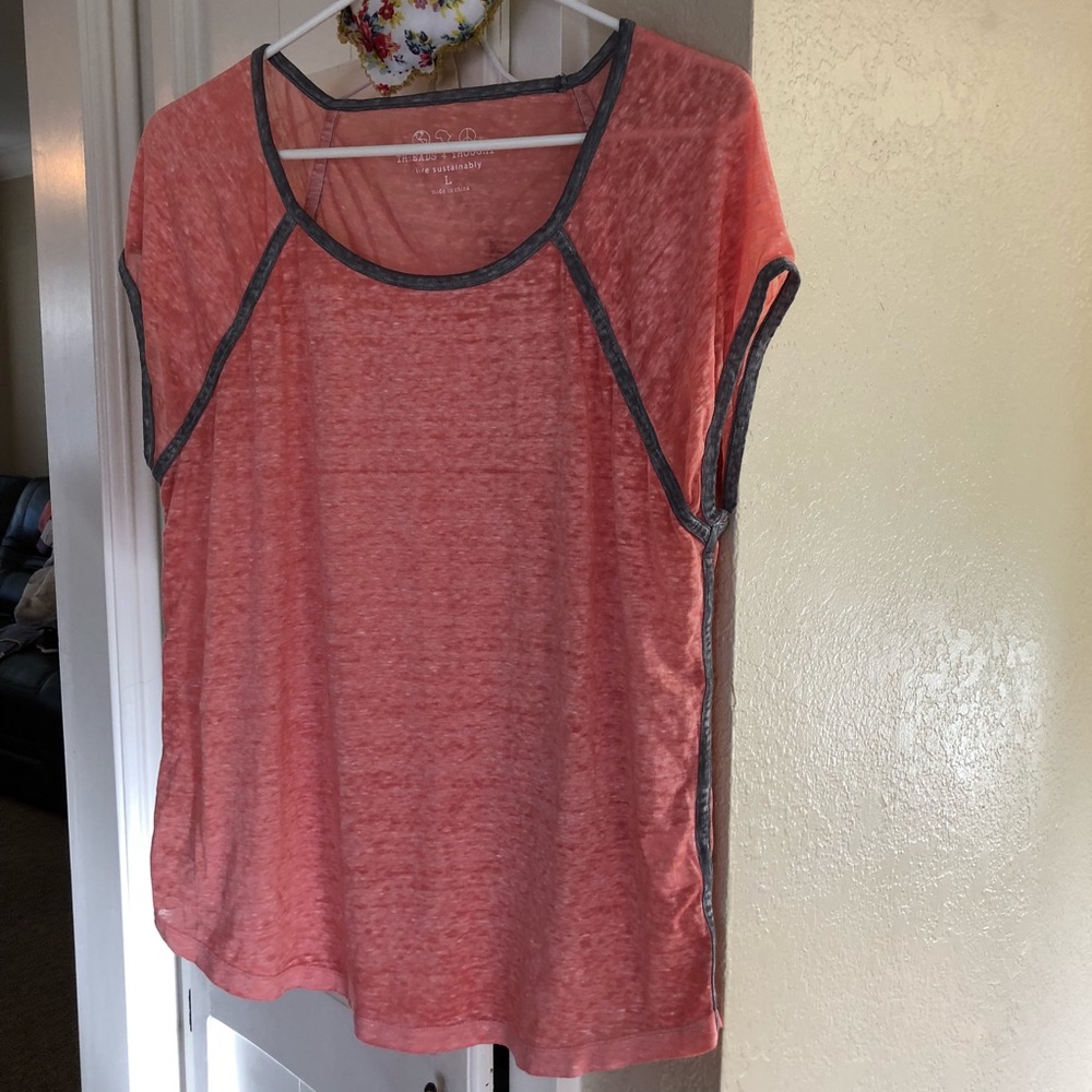 Threads 4 Thought top size large